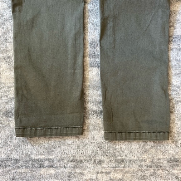 SOLD Relaxed Chino Trousers in moss - Picture 10 of 10